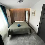 Gasthaus Zum Schwarzen Ross Guest house Luppa