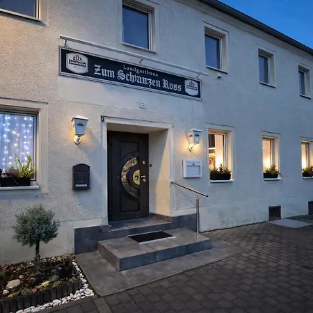 Gasthaus Zum Schwarzen Ross 3*